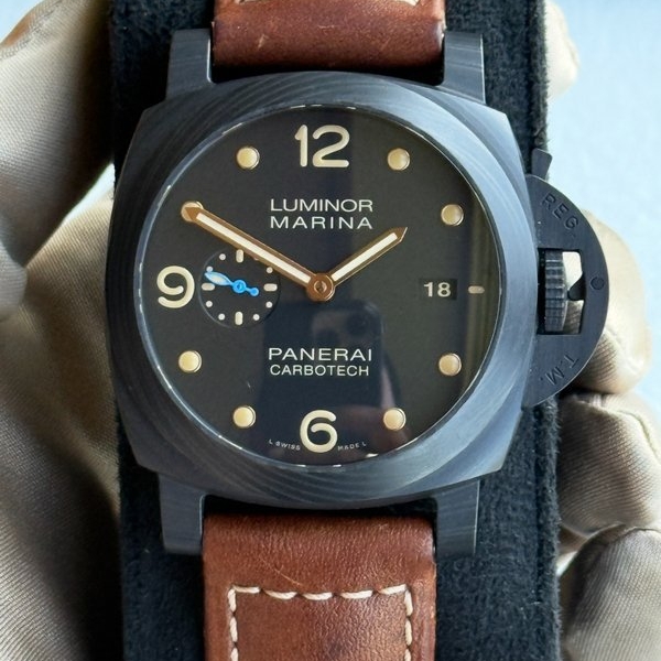 Panerai Luminor Marina Carbotech PAM00661